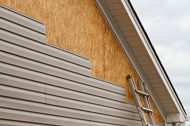 Professional Siding Installation technician working in Fort Mill, SC